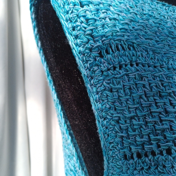 Hand Made Blue Sleeveless Tunic Top - Picture 4 of 5